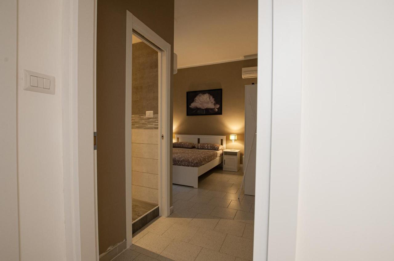 Living Salerno B&B Bagian luar foto