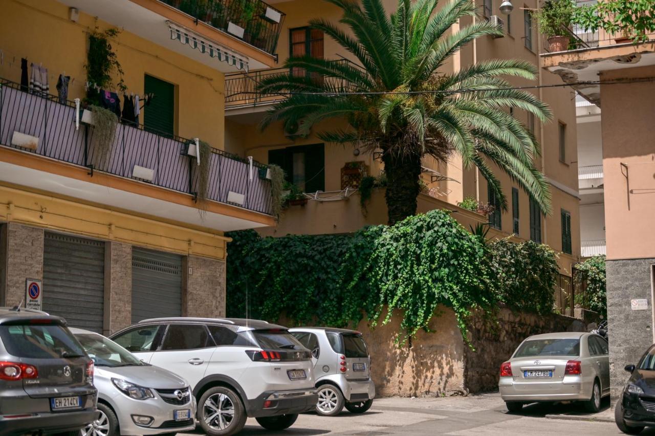 Living Salerno B&B Bagian luar foto