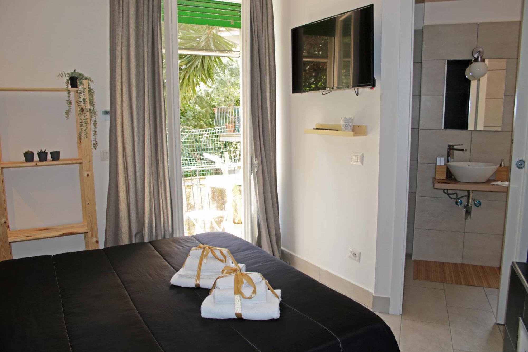 Living Salerno B&B Bagian luar foto