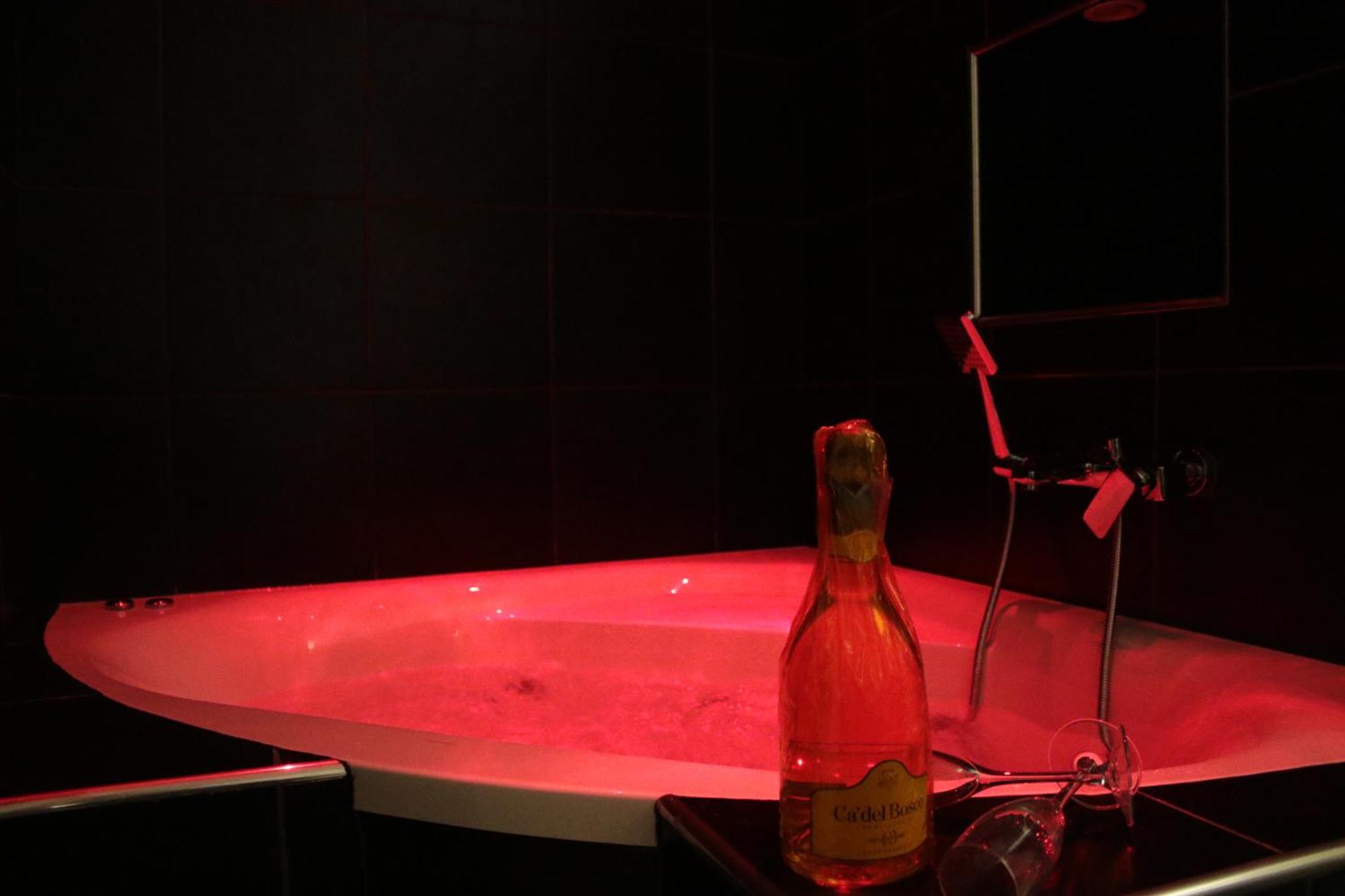 Living Salerno B&B Bagian luar foto